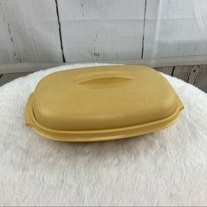 Tupperware steamer serving plate